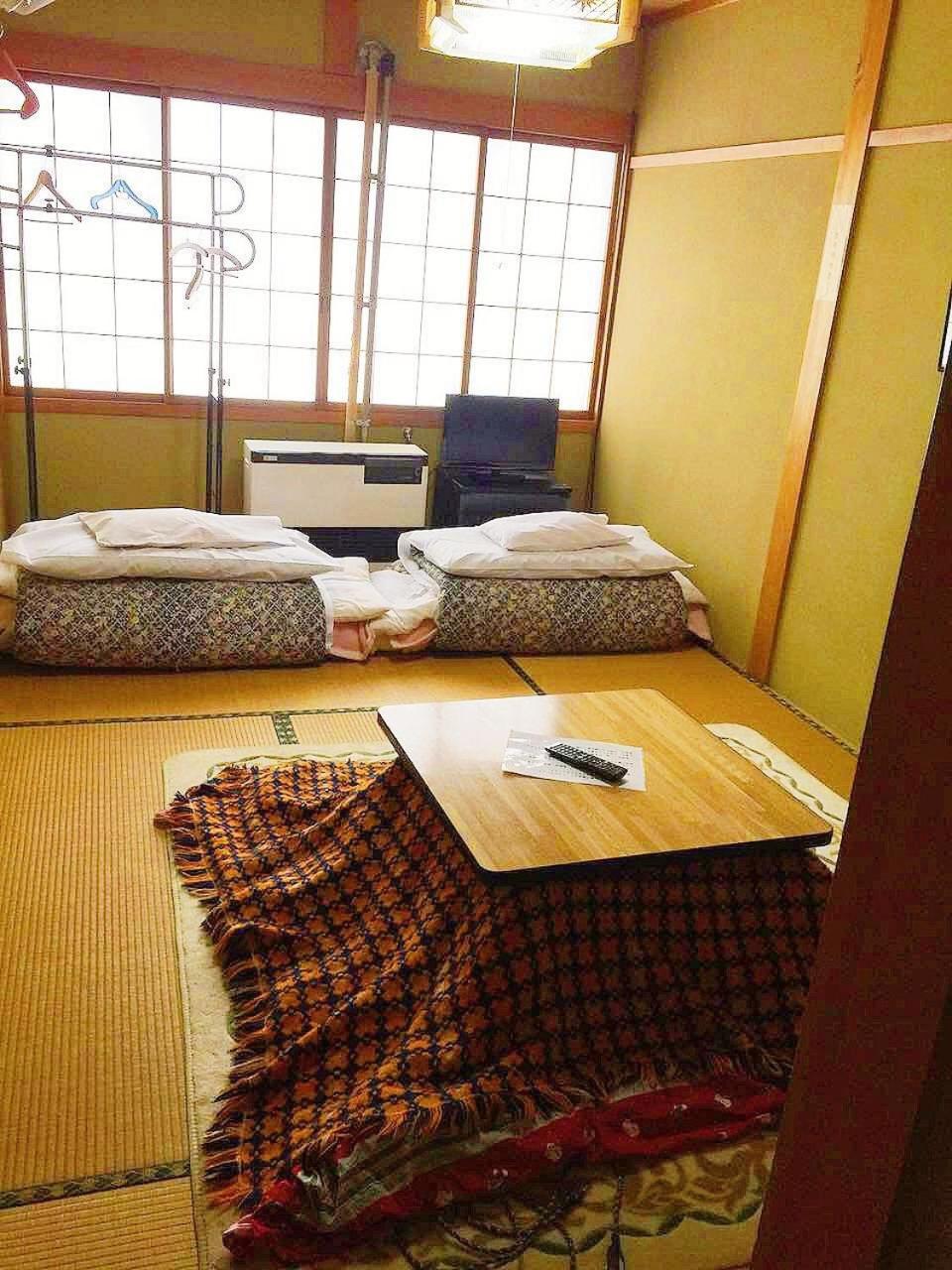 Hôtel Iwatakiso à Takayama  Extérieur photo