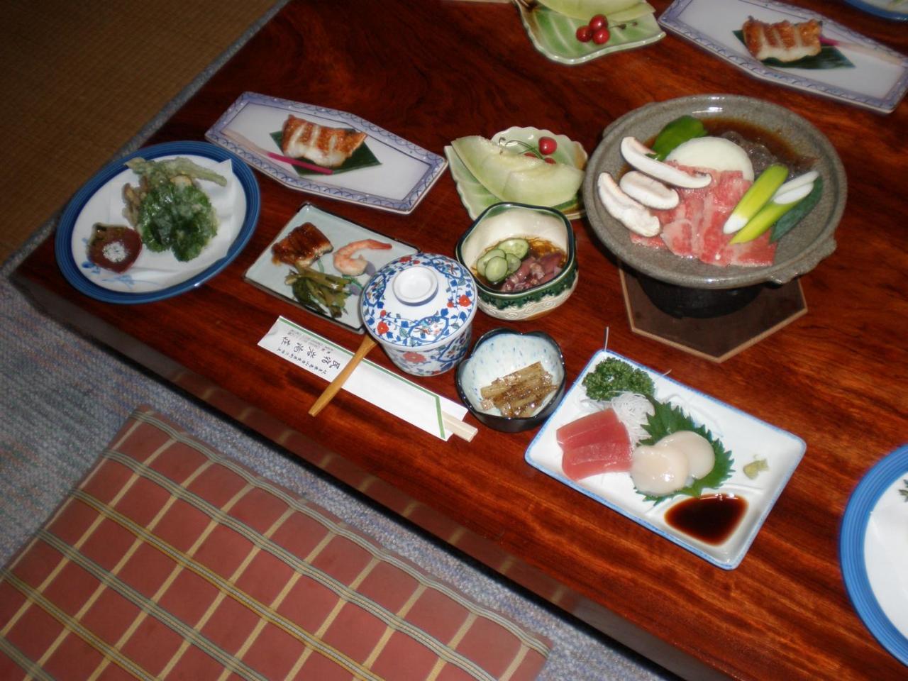 Hôtel Iwatakiso à Takayama  Extérieur photo